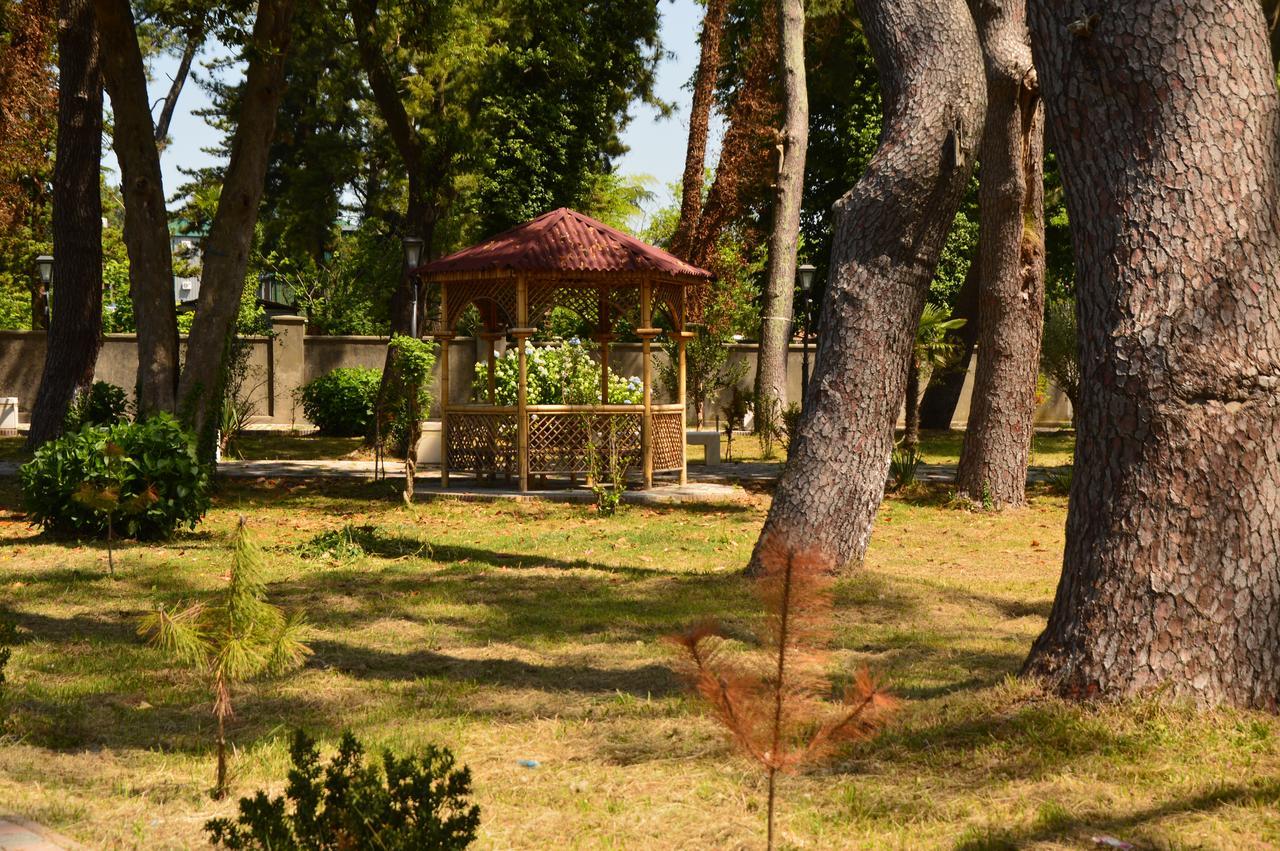 Kobuleti Pines Resort Zewnętrze zdjęcie